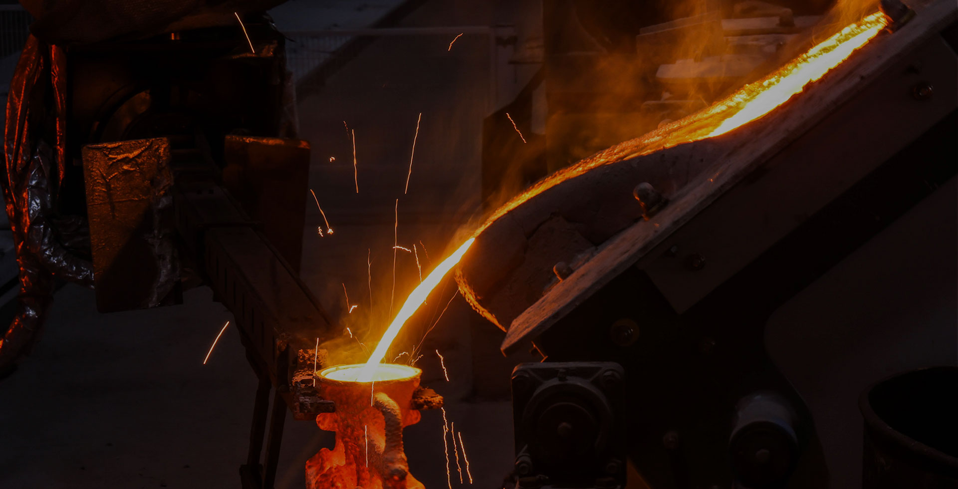 成為全球目標(biāo)終端領(lǐng)導(dǎo)者<br>首選關(guān)鍵金屬零部件合作伙伴